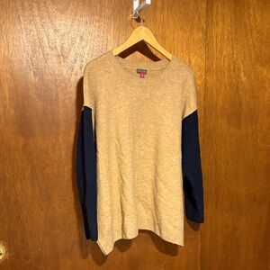 Vince Camuto Tan and Navy Crewneck Sweater